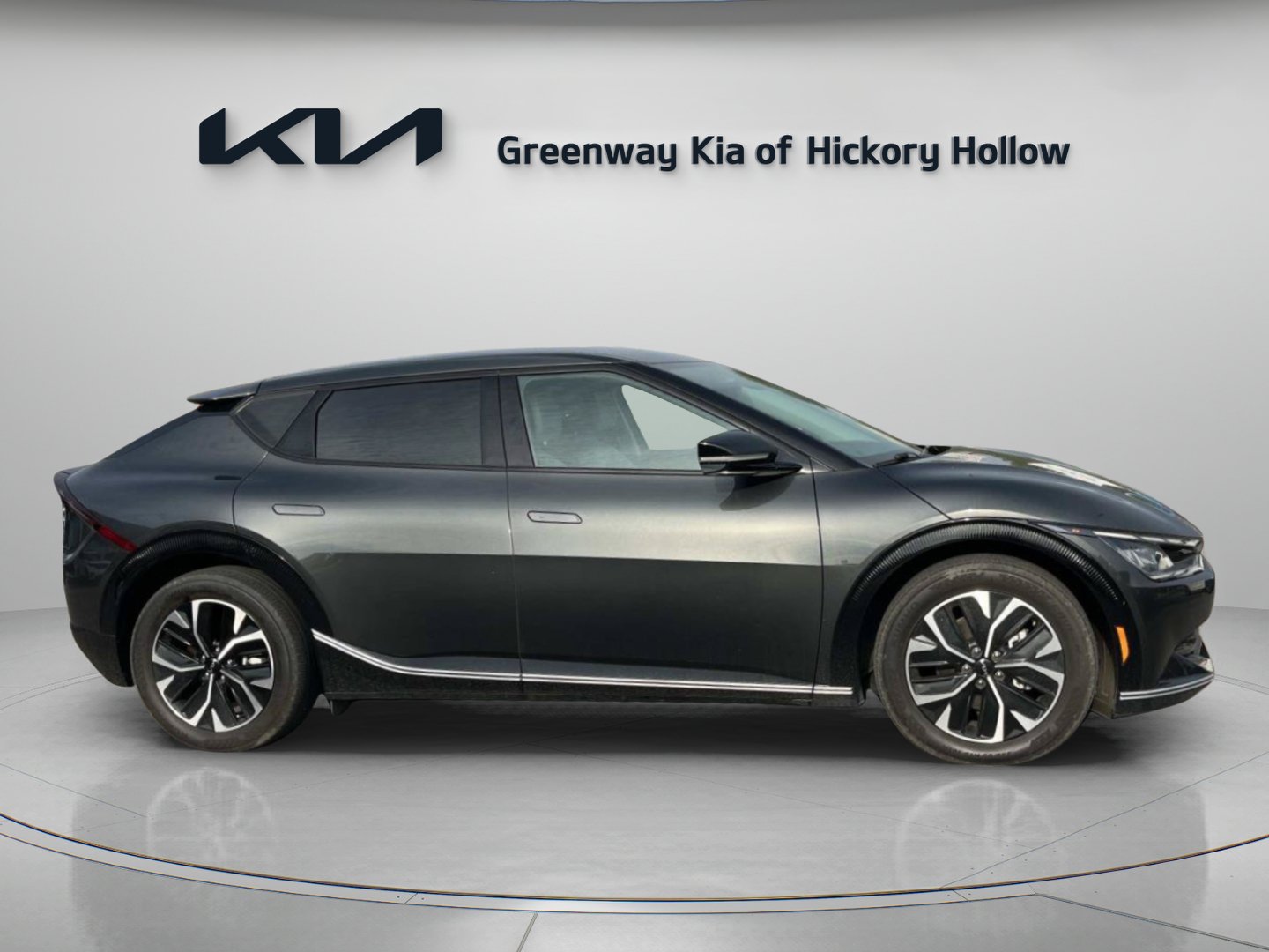 Used 2024 Kia EV6 Wind RWD image 8