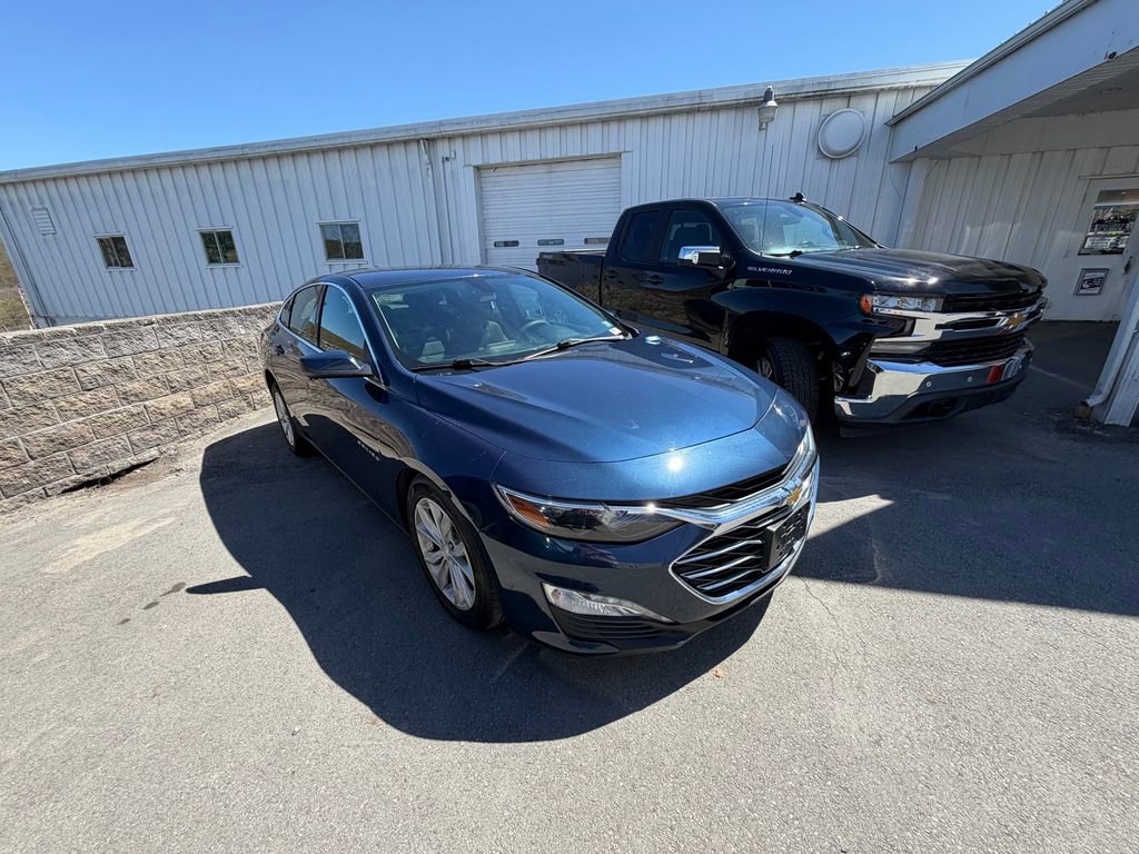 Used 2022 Chevrolet Malibu LT FWD image 7