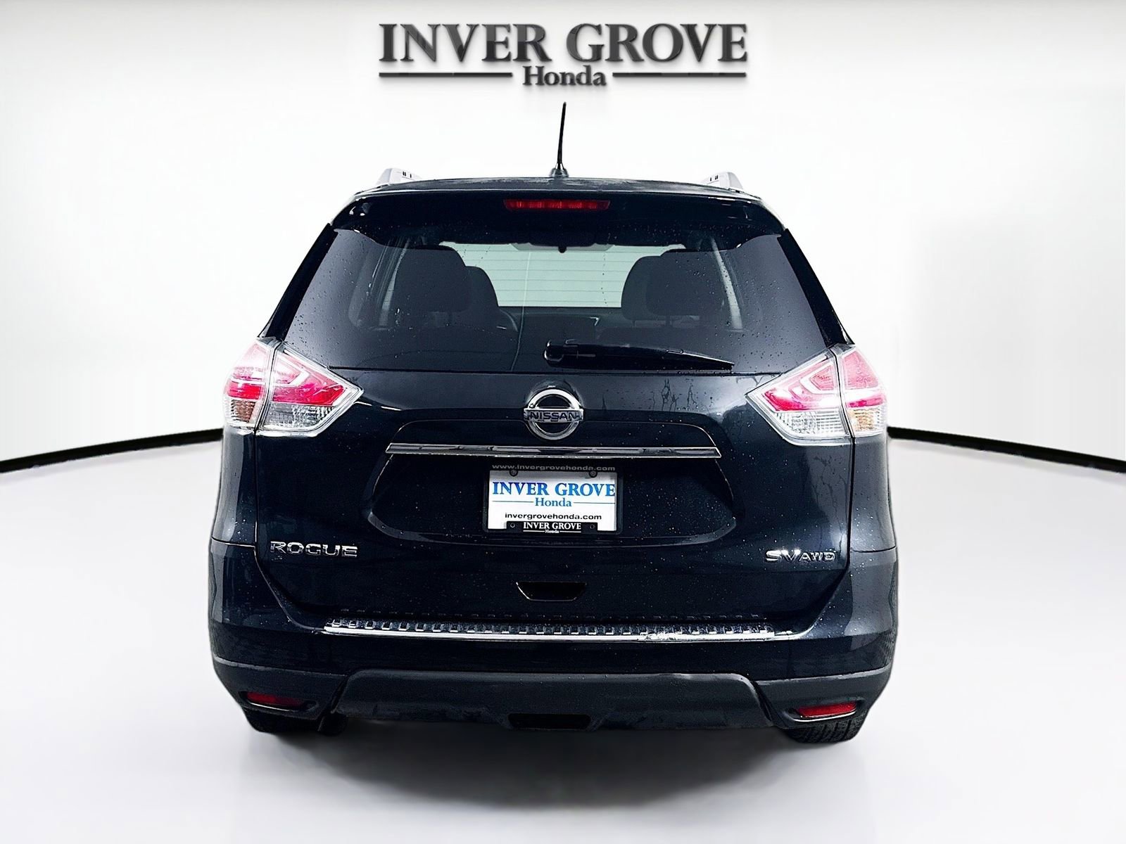 Used 2016 Nissan Rogue SV image 6