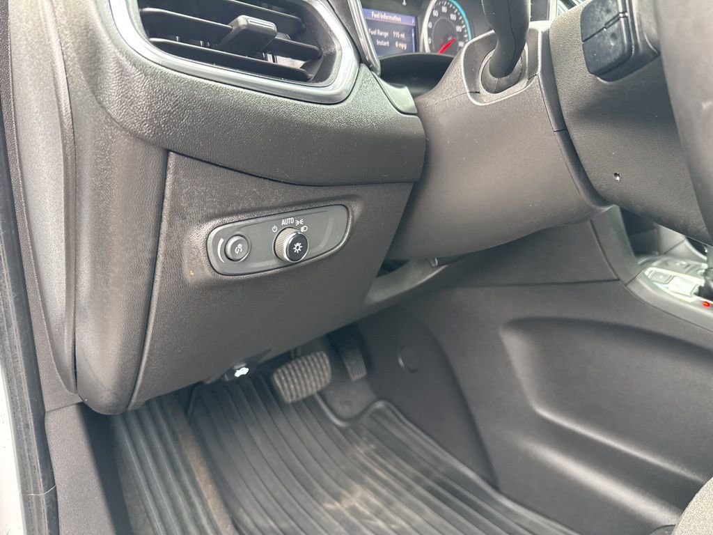 Used 2022 Chevrolet Equinox LT image 14