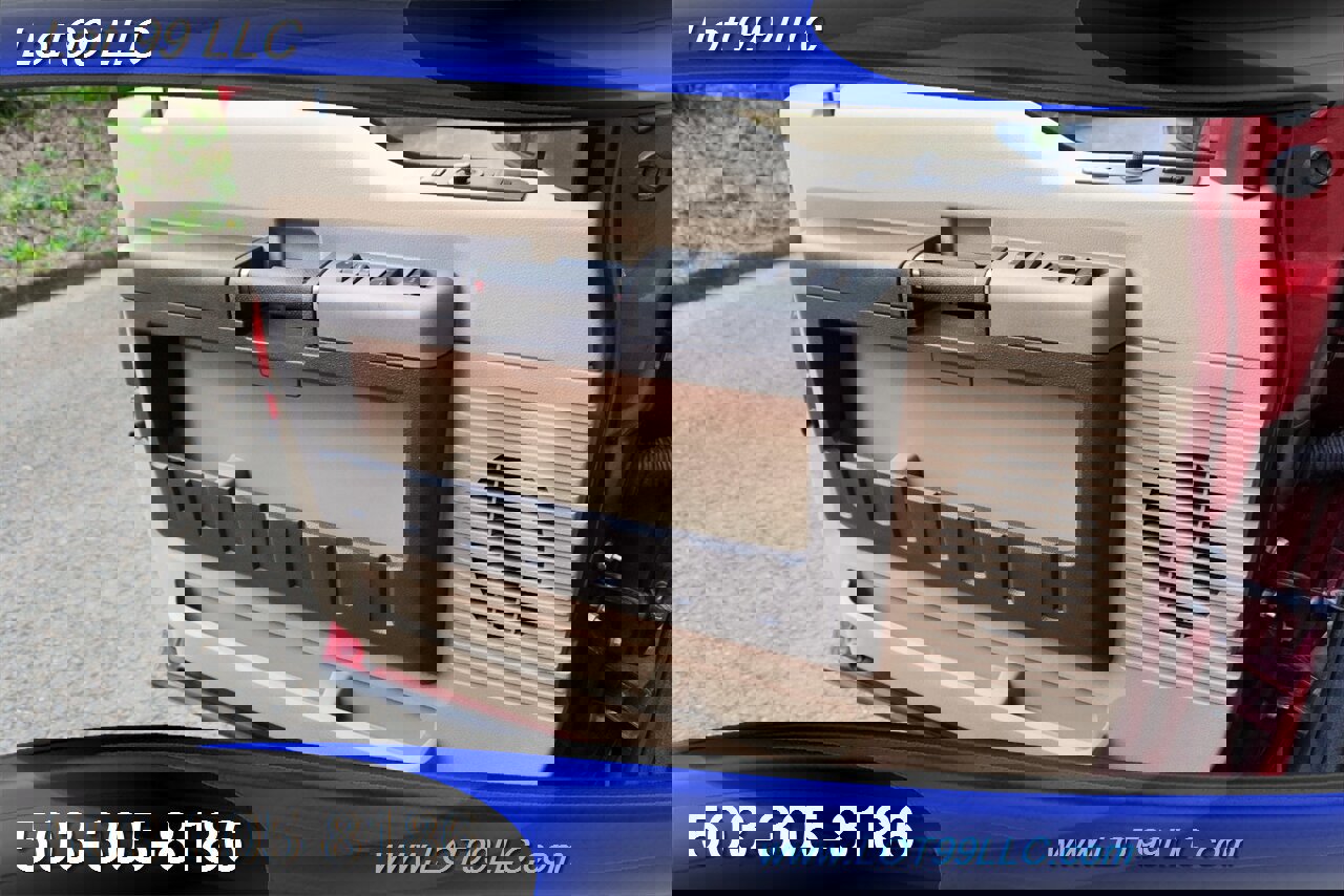 Used 2014 Ford F250 Lariat w/ Lariat Interior Package image 25