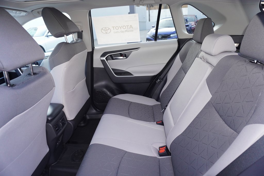 New 2025 Toyota RAV4 XLE image 7