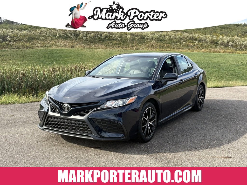 Used 2021 Toyota Camry SE