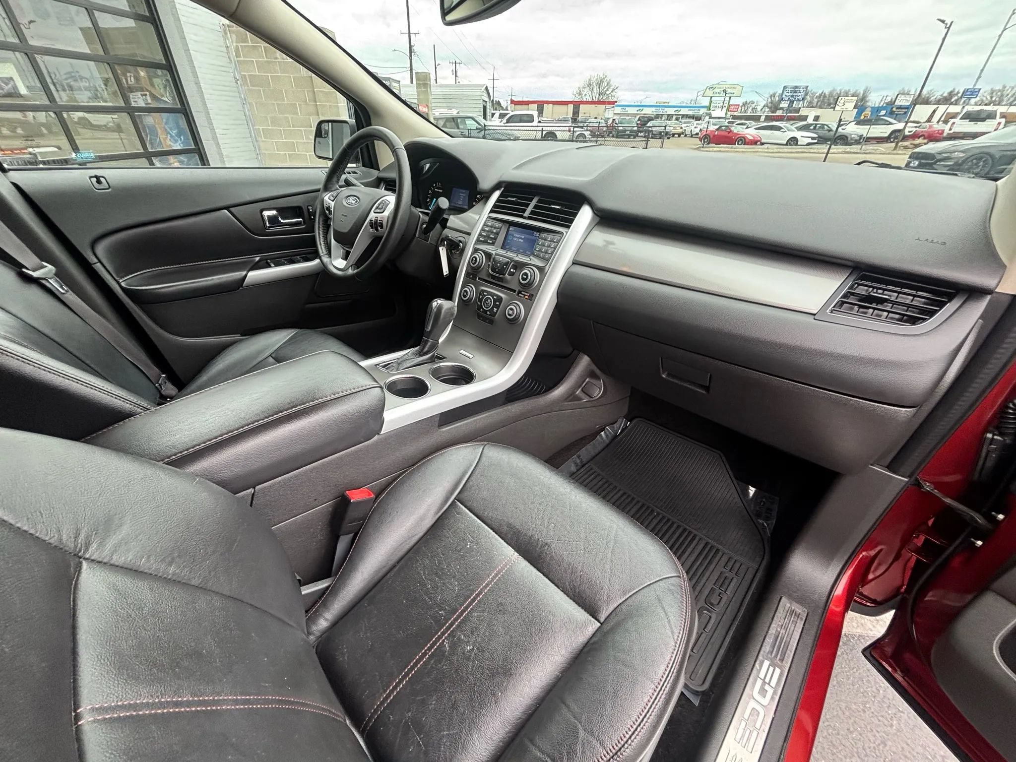 Used 2014 Ford Edge SEL w/ Equipment Group 204A AWD/4WD image 13