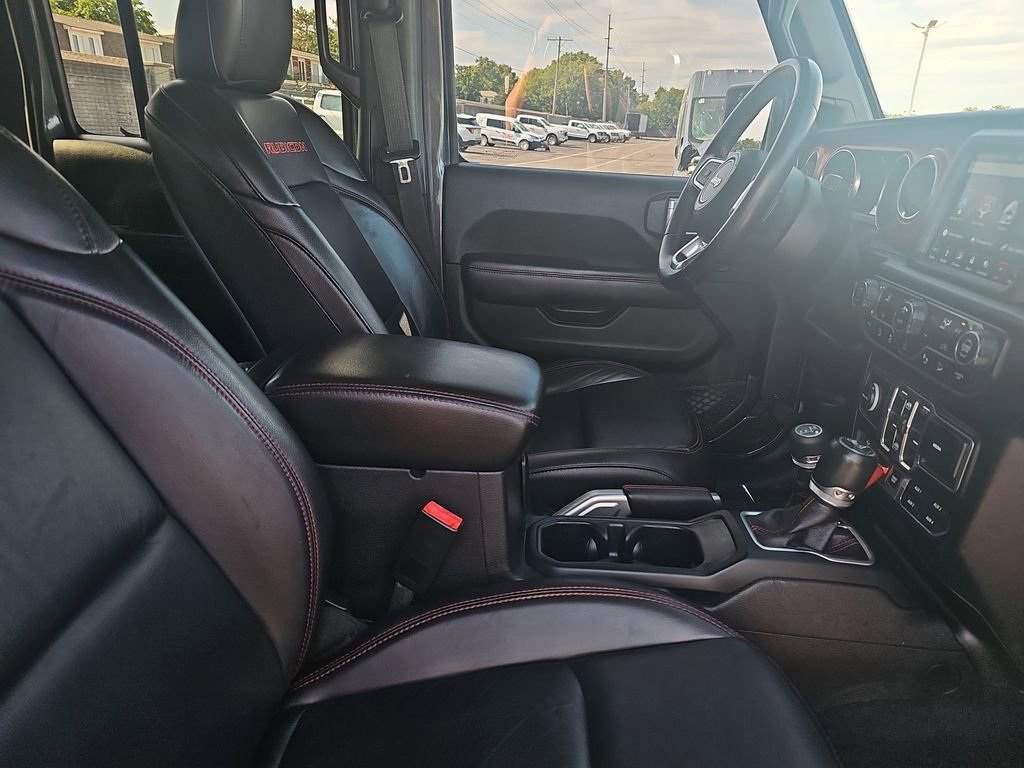 Used 2018 Jeep Wrangler Unlimited Rubicon AWD/4WD image 10