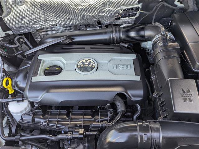 Used 2016 Volkswagen Tiguan S image 21