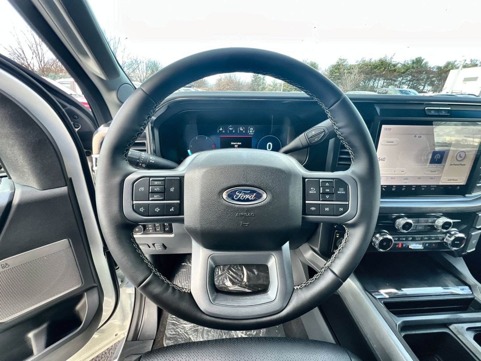 New 2026 Ford F250 Lariat w/ FX4 Off-Road Package image 16