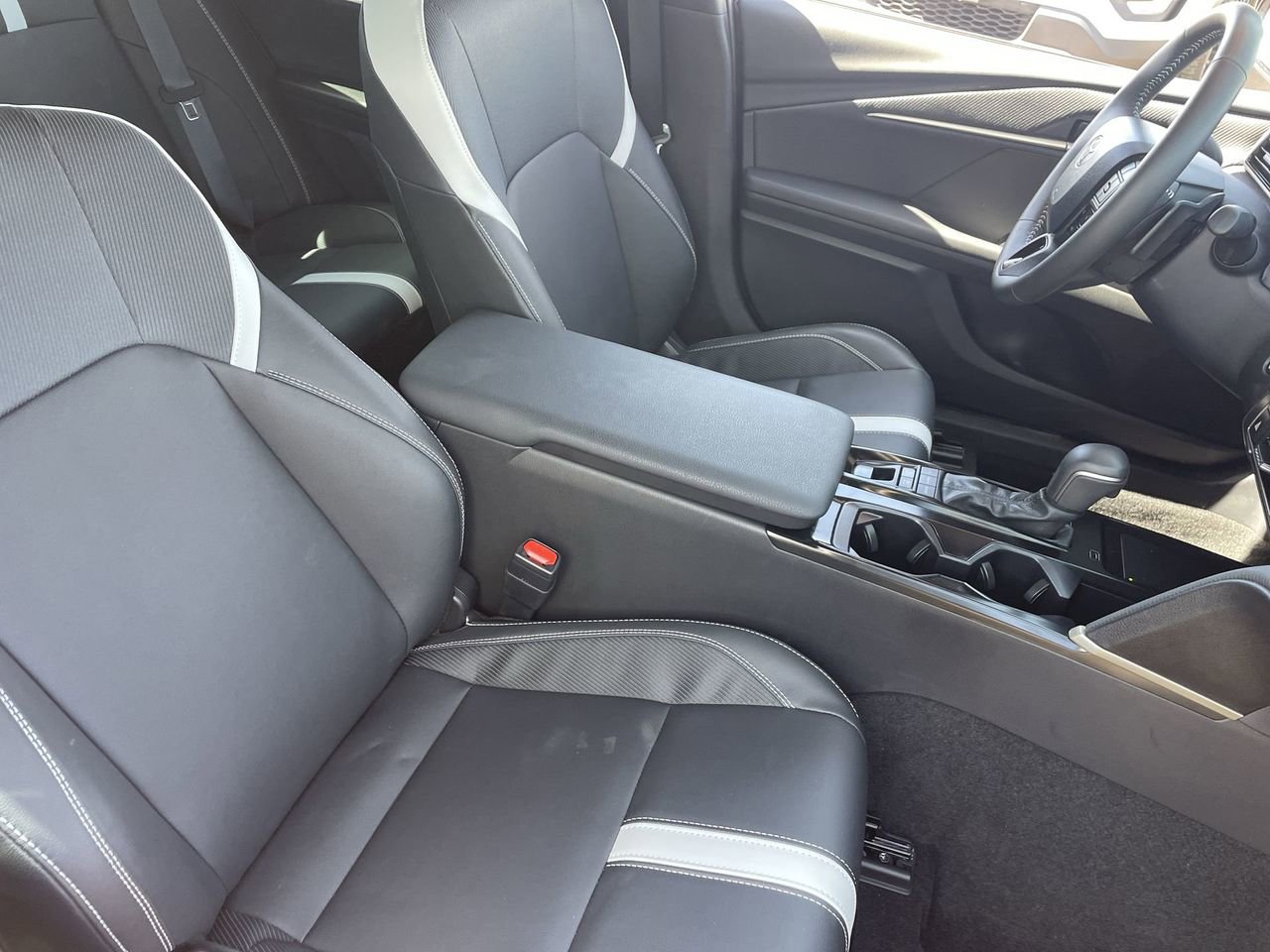 Used 2026 Toyota Camry SE w/ Convenience Package FWD image 10
