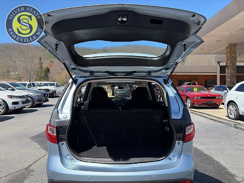 Used 2013 MAZDA MAZDA5 Touring w/ Moonroof & Audio Pkg image 27