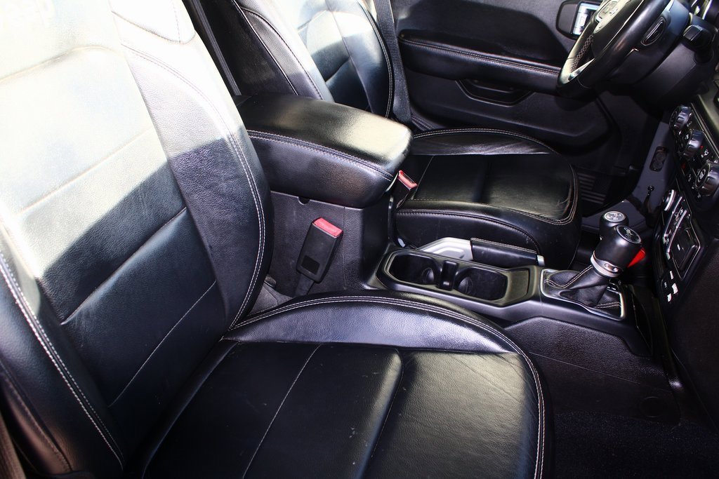 Used 2018 Jeep Wrangler Unlimited Sahara w/ Quick Order Package 24M Moab image 7