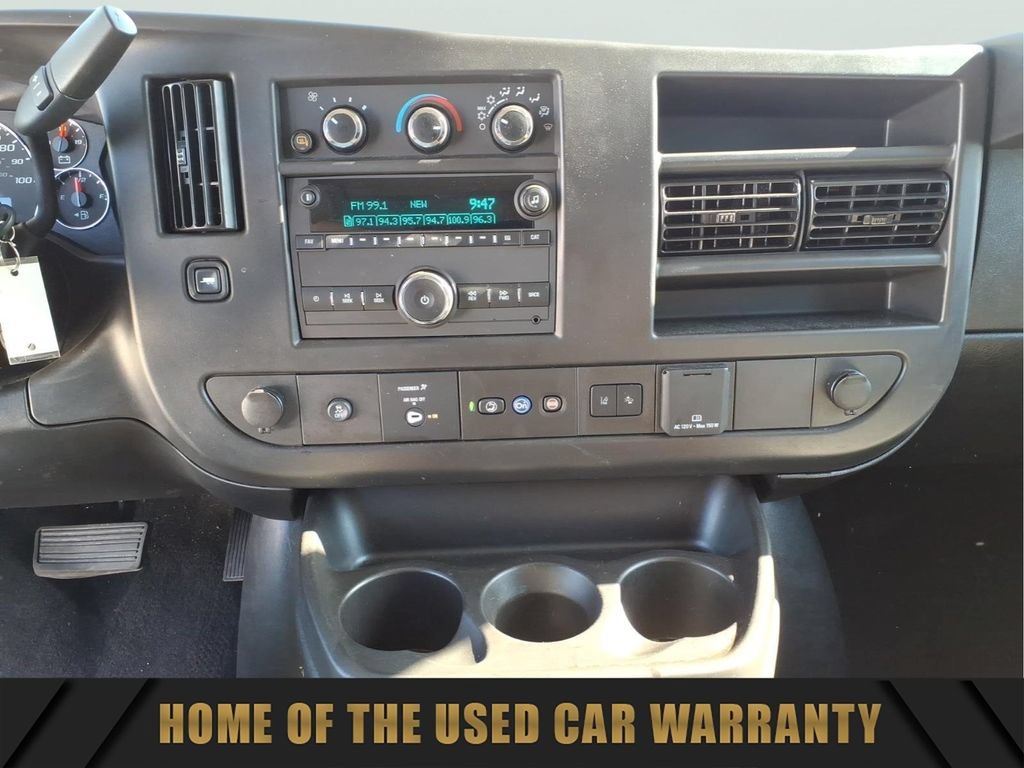 Used 2025 Chevrolet Express 3500 LT w/ LT Preferred Equipment Group RWD image 23