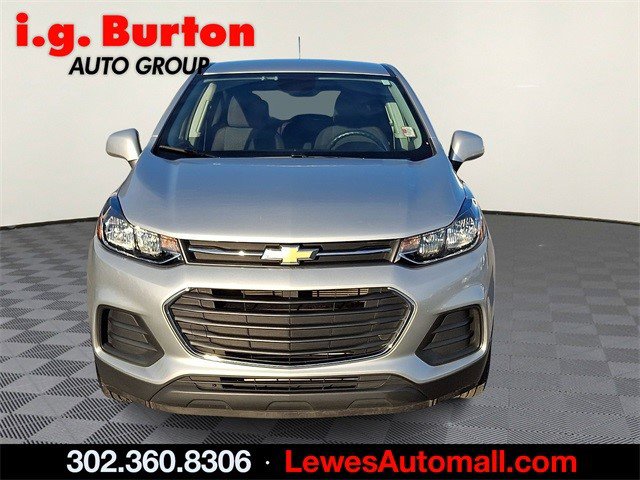Certified 2020 Chevrolet Trax LS w/ Tint and Cruise Package image 2
