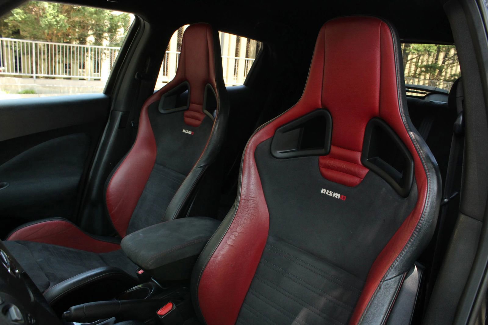 Used 2015 Nissan Juke NISMO RS w/ Interior Illumination Package AWD/4WD image 16