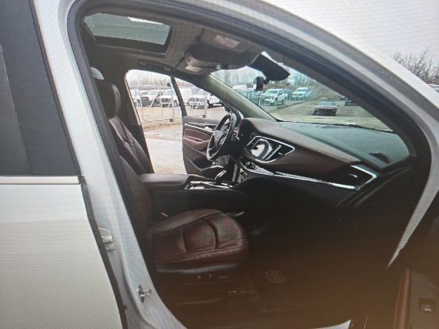 Used 2018 Buick Enclave Avenir w/ Avenir Technology Package AWD/4WD image 15