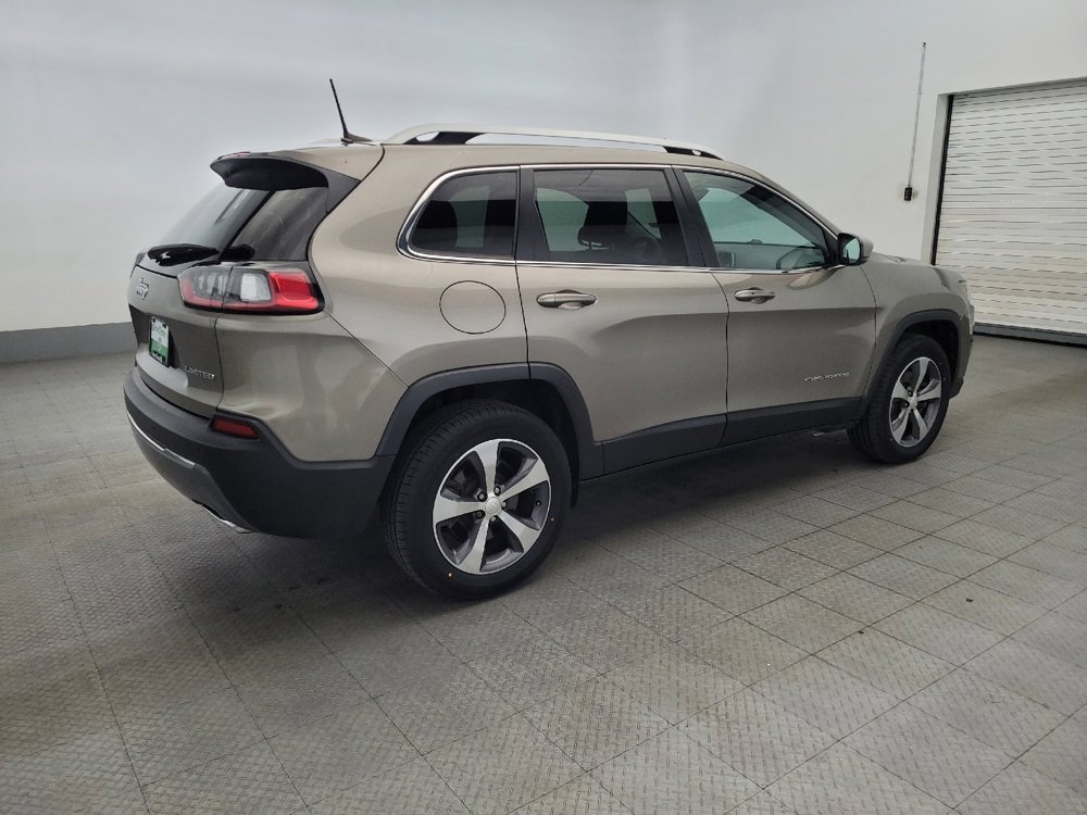 Used 2019 Jeep Cherokee Limited image 10