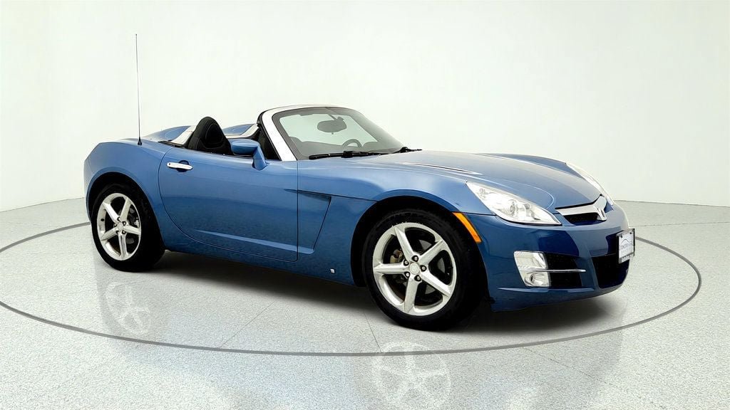 Used 2007 Saturn Sky RWD image 3