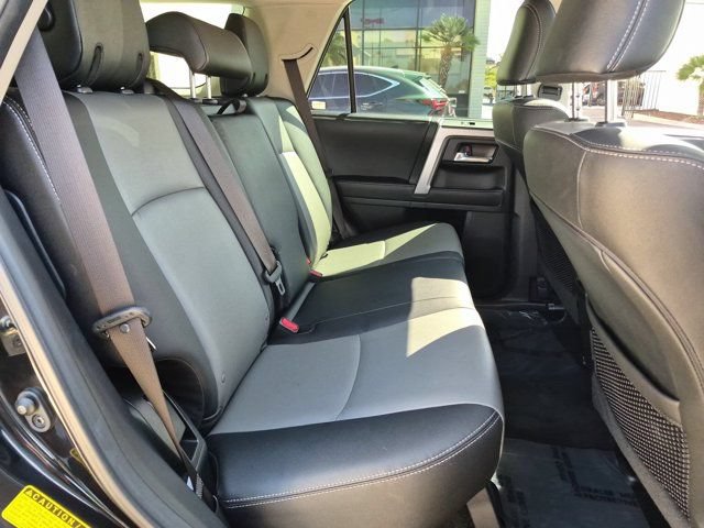 Used 2024 Toyota 4Runner SR5 Premium w/ Moonroof Package AWD/4WD image 33