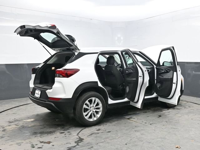 Used 2023 Chevrolet TrailBlazer LS image 47