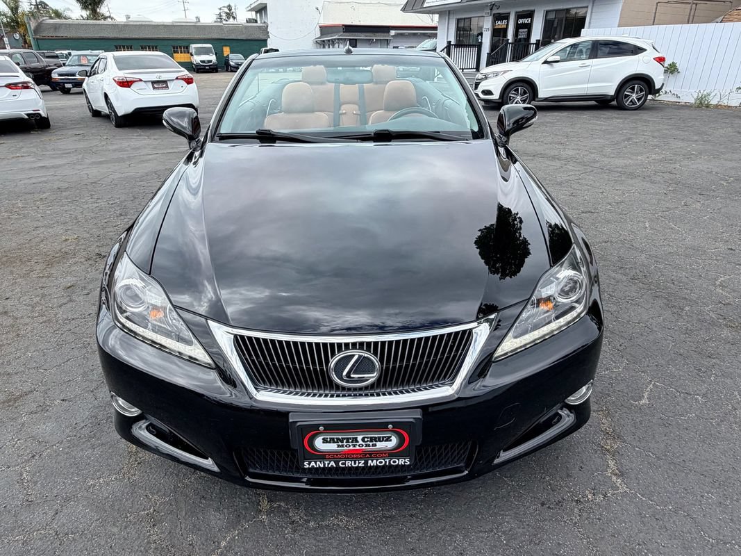 Used 2012 Lexus IS 350C w/ Luxury Pkg RWD image 10