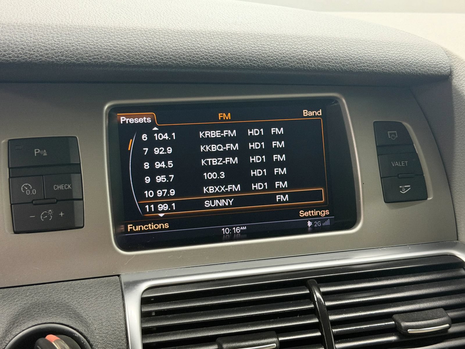Used 2015 Audi Q7 3.0T Premium w/ Technology Package AWD/4WD image 26