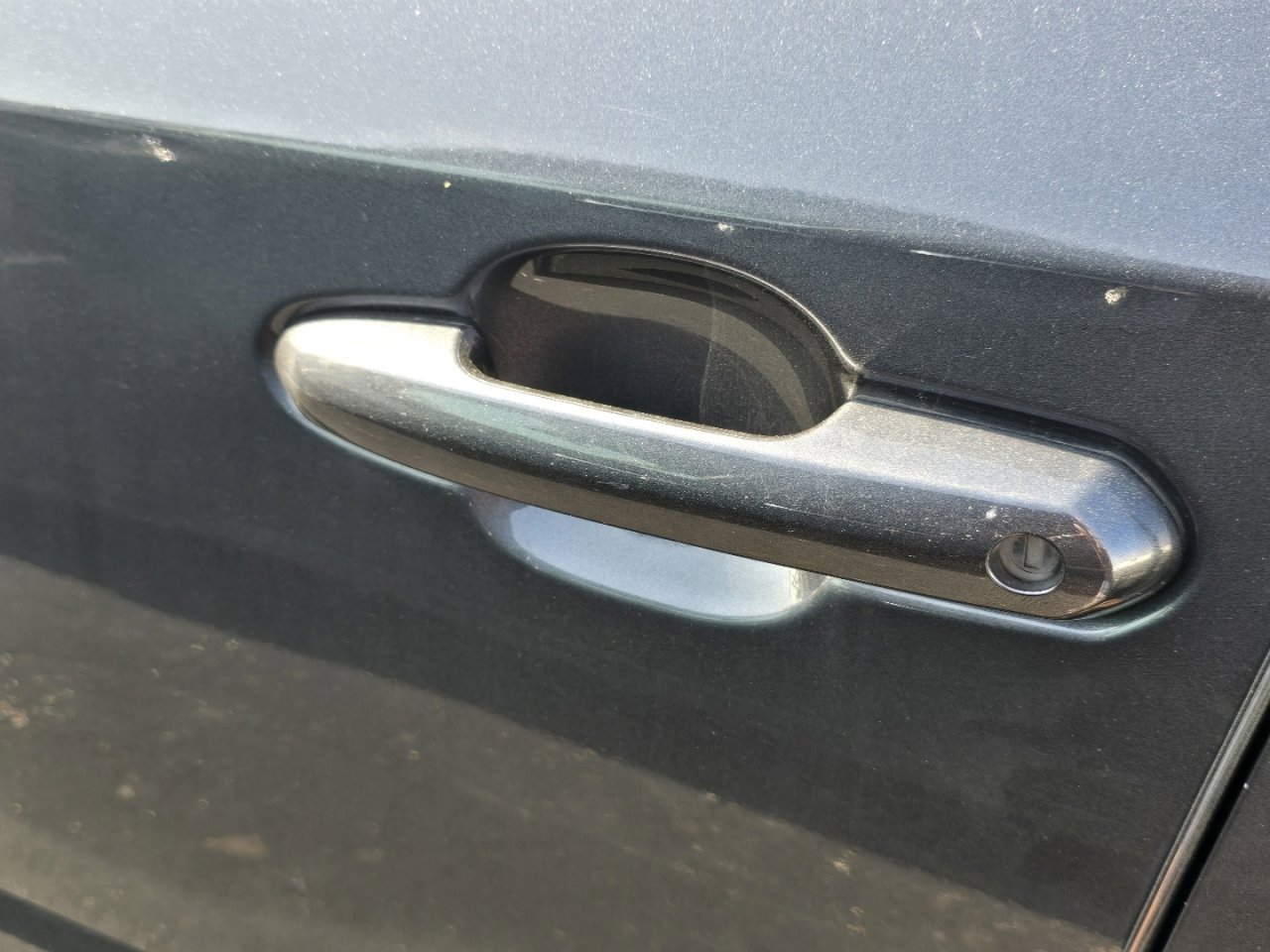 Used 2024 Toyota RAV4 LE AWD/4WD image 24