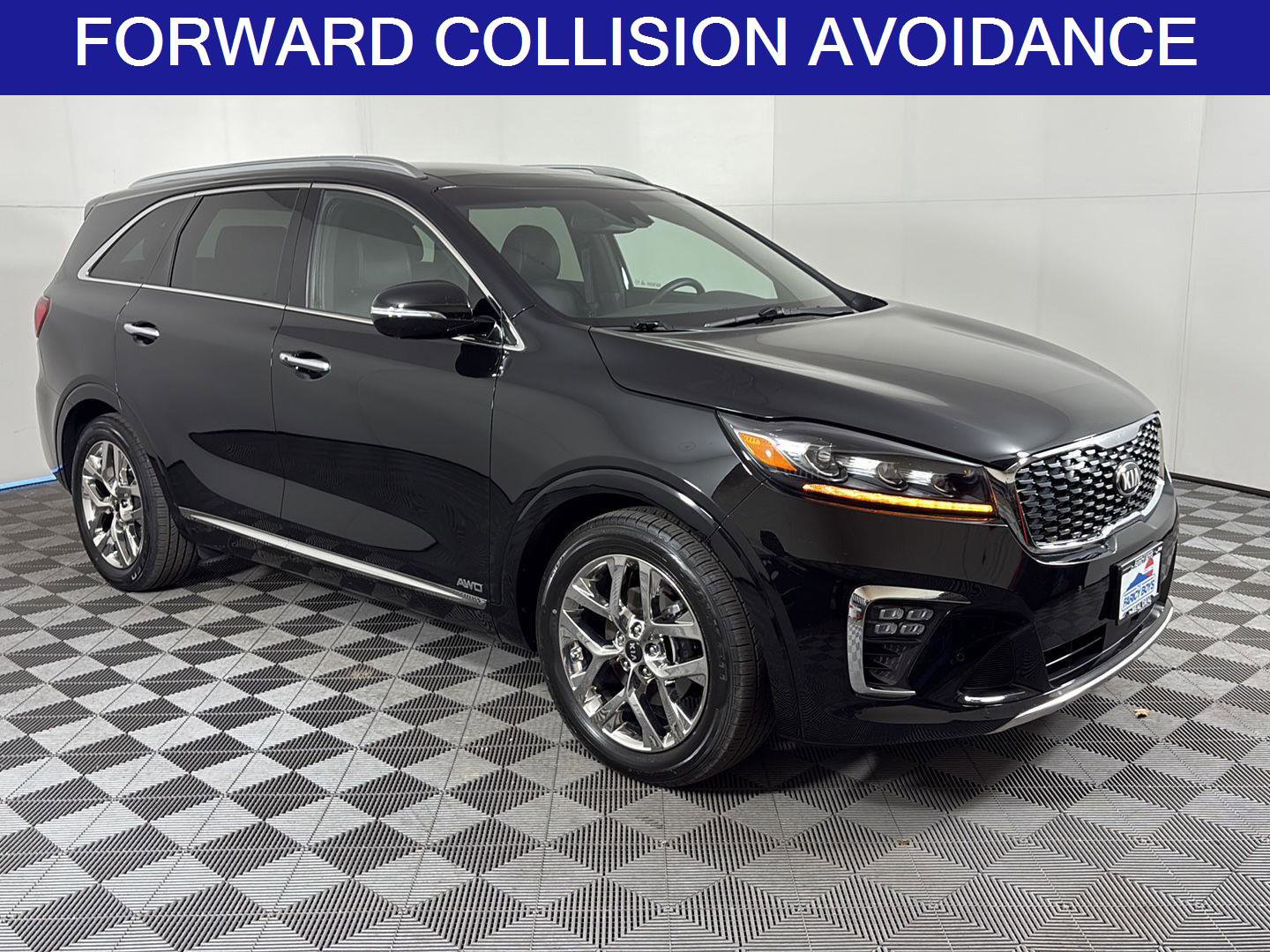 Used 2019 Kia Sorento SX image 2