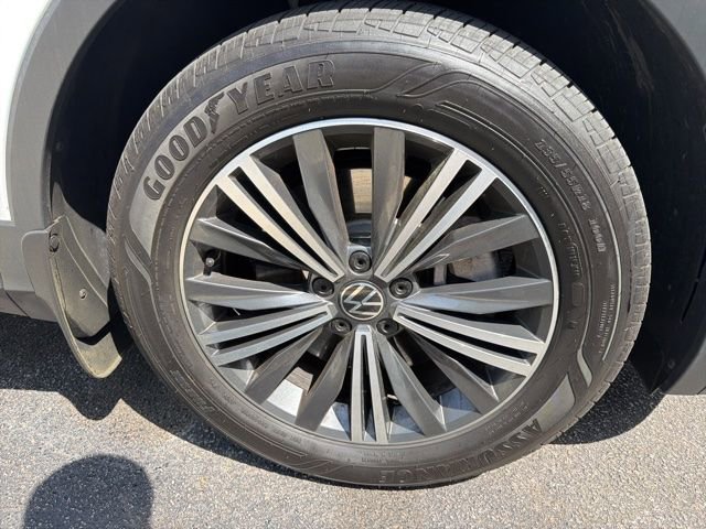 Certified 2024 Volkswagen Tiguan Wolfsburg Edition image 6