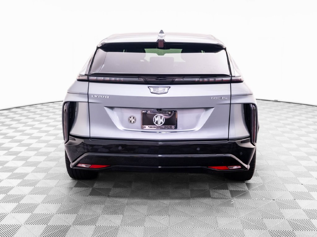 Used 2024 Cadillac Lyriq Sport AWD/4WD image 4