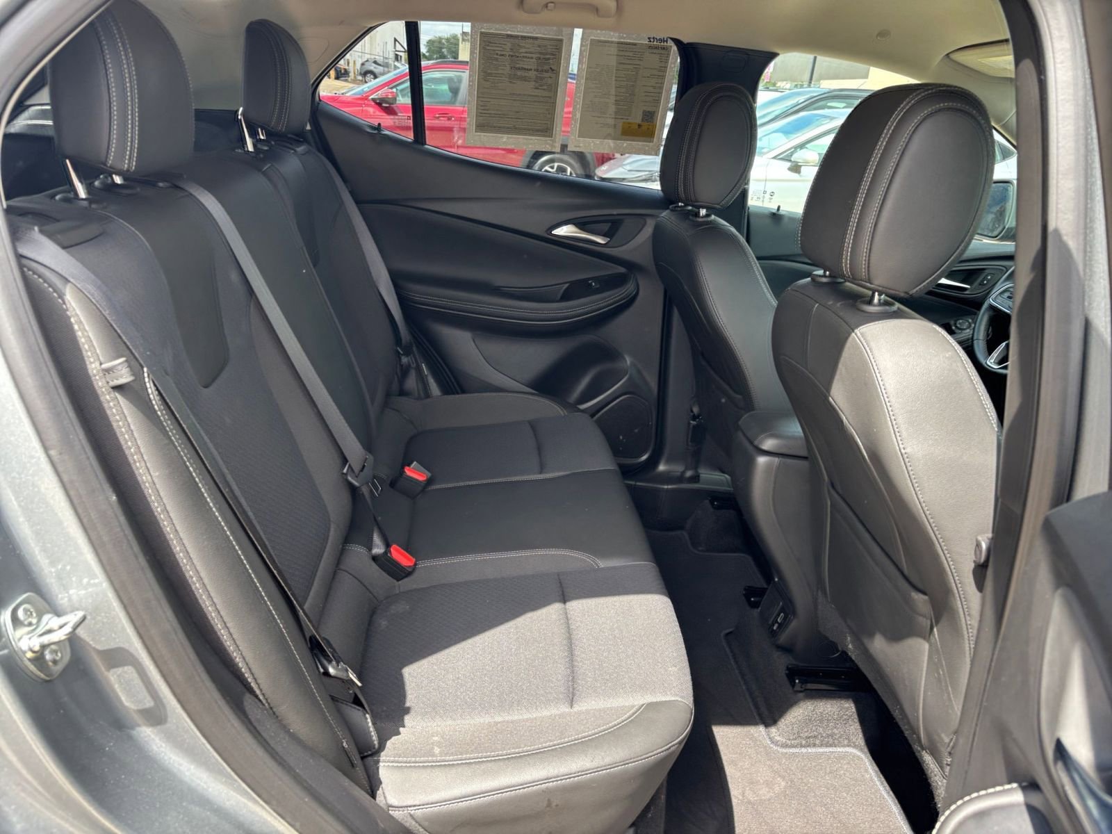 Used 2025 Buick Encore GX Preferred image 24