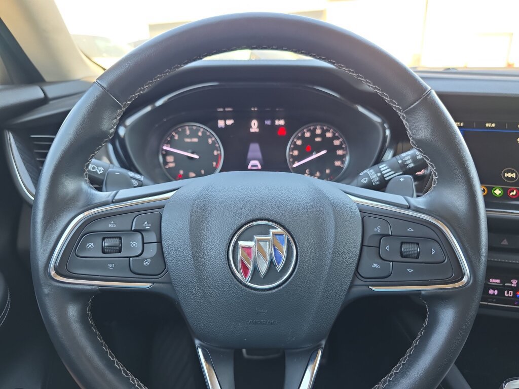 Used 2023 Buick Envision Essence w/ Sport Touring Package AWD/4WD image 18