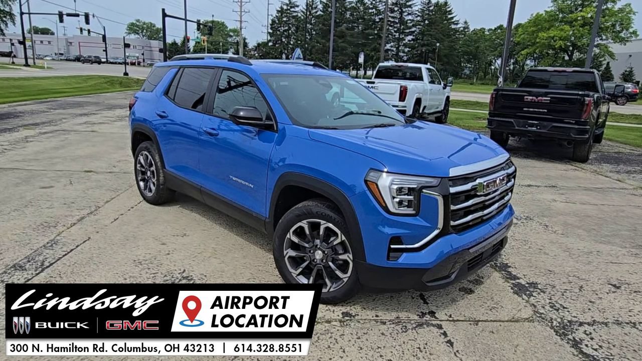 New 2026 GMC Terrain Elevation w/ Elevation Premium Package AWD/4WD image 2