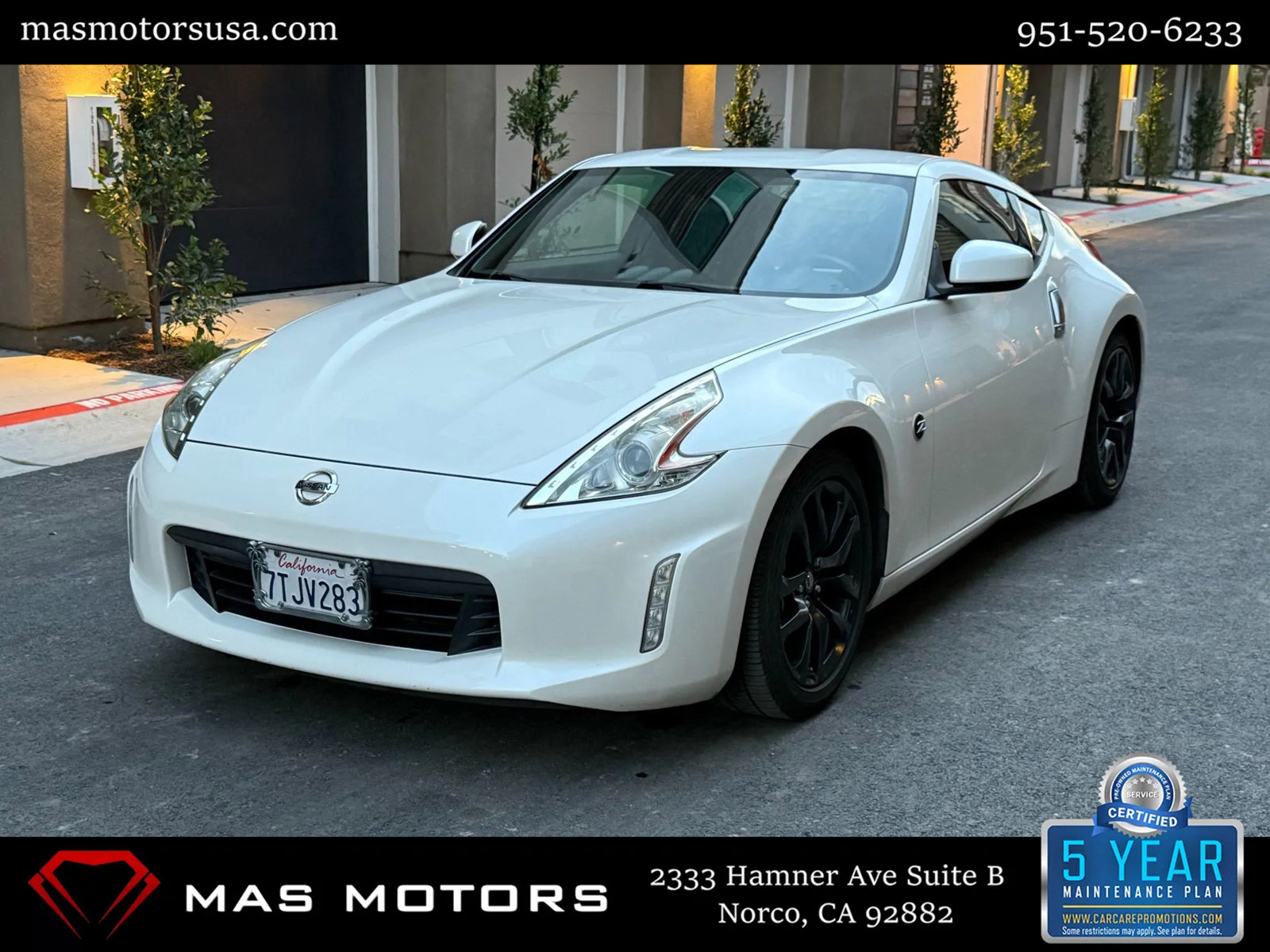 Used 2016 Nissan 370Z Coupe image 1