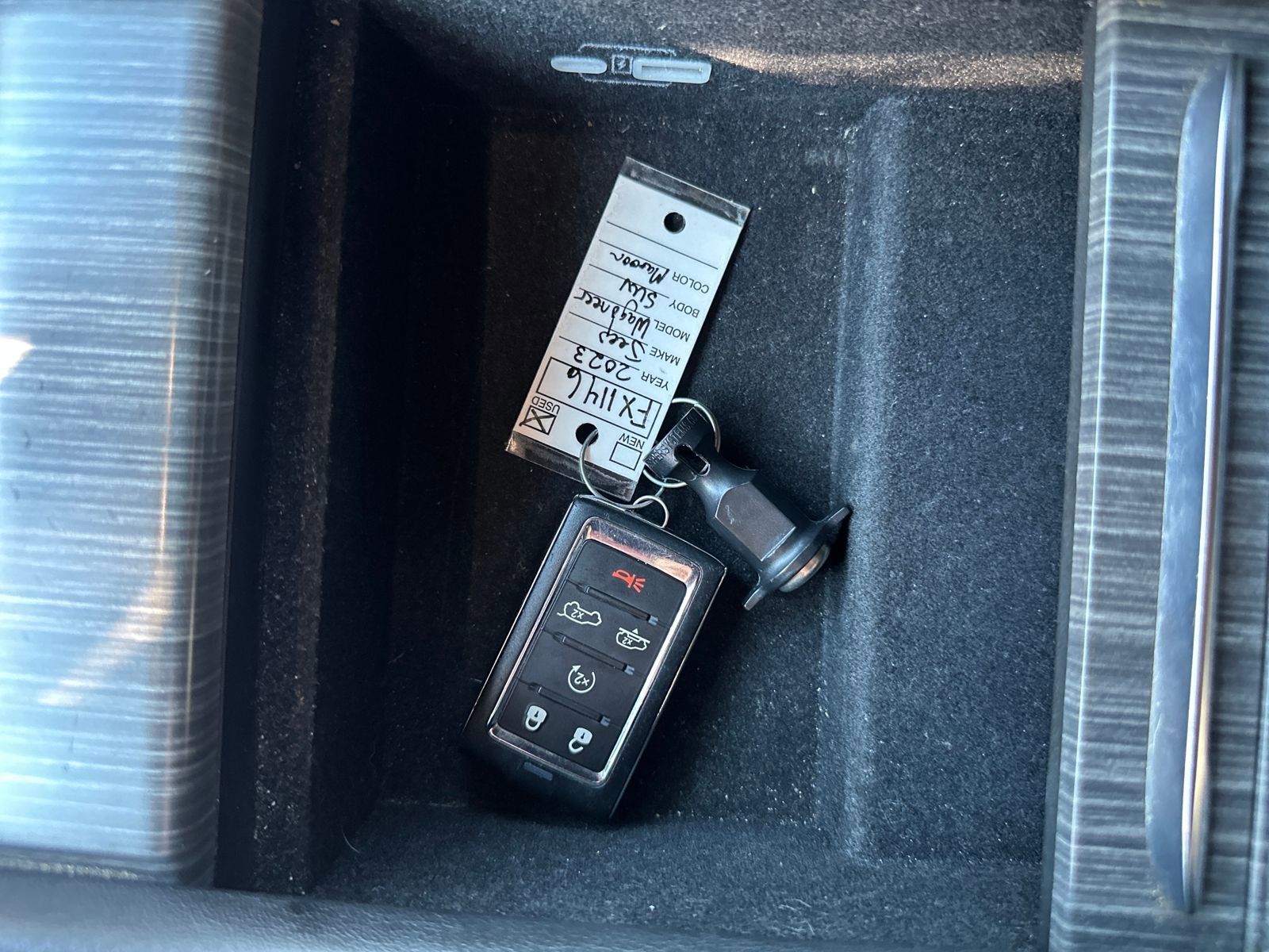 Used 2023 Jeep Wagoneer L Series III w/ Preferred Equipment Group image 25