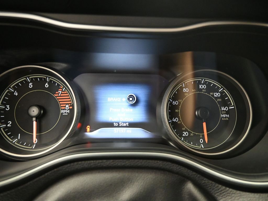 Used 2020 Jeep Cherokee Limited image 10