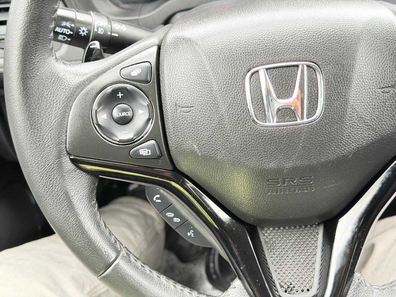 Used 2017 Honda HR-V EX-L image 71