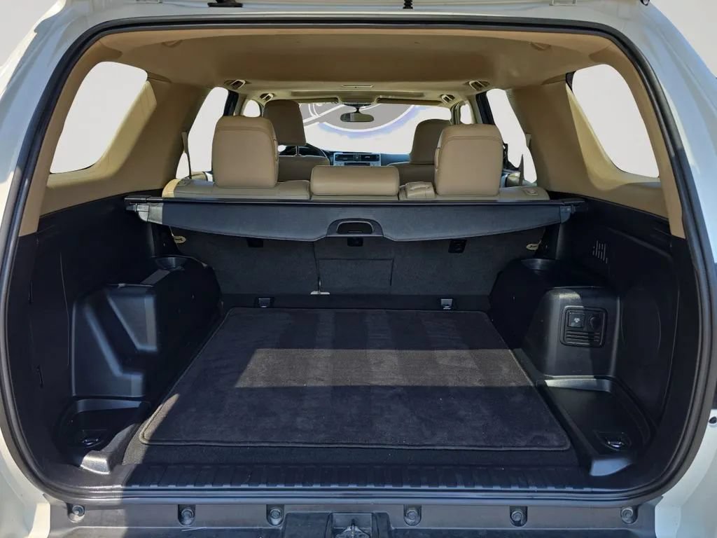 Used 2016 Toyota 4Runner Limited RWD image 25