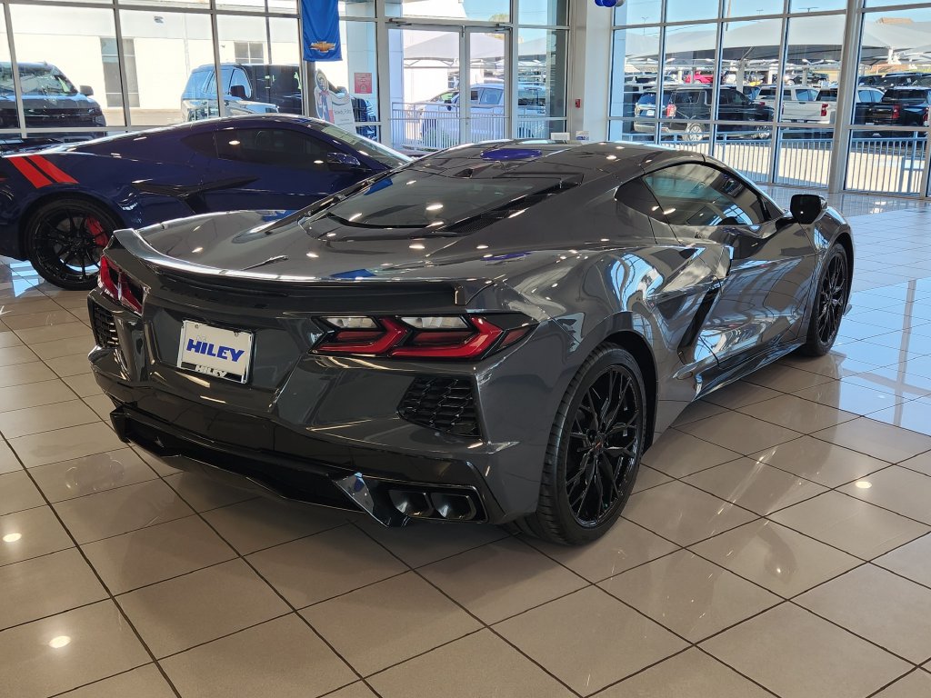 New 2027 Chevrolet Corvette Stingray Coupe w/ 2LT RWD image 3