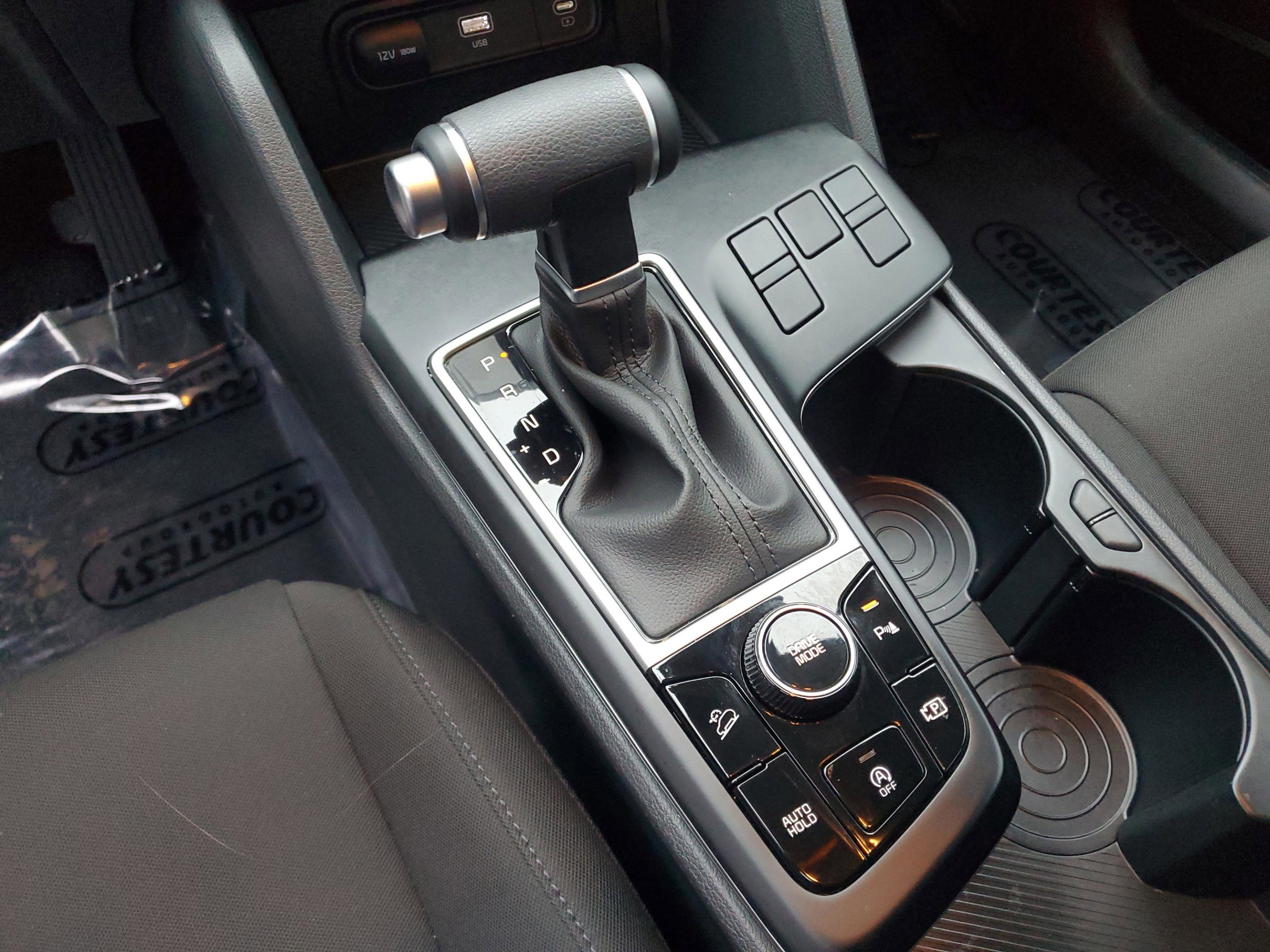 Certified 2025 Kia Sportage LX image 26