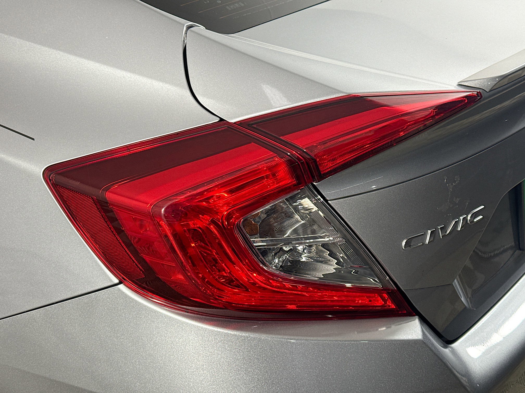 Used 2019 Honda Civic EX-L image 36