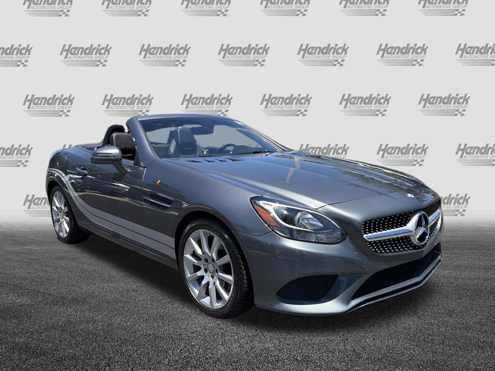 Used 2017 Mercedes-Benz SLC 300 image 2