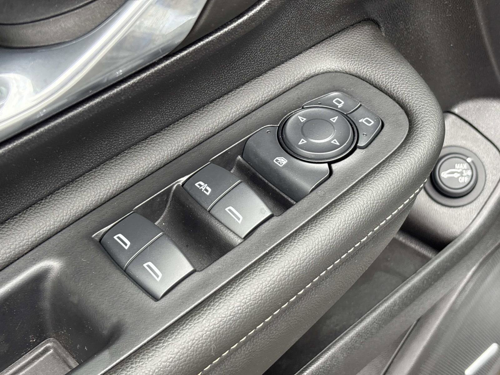 Certified 2024 GMC Terrain Denali image 14