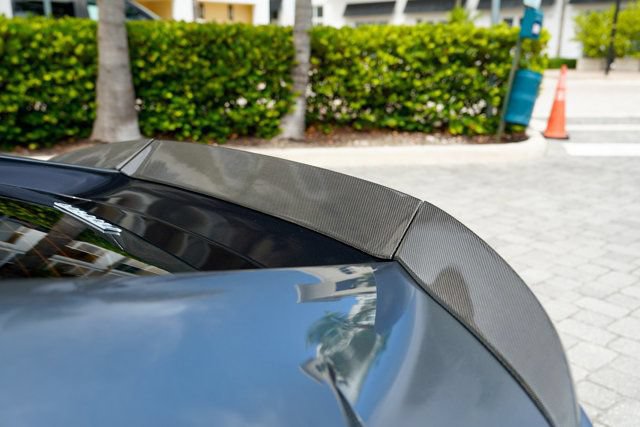 Used 2020 Ferrari 812 Superfast RWD image 50