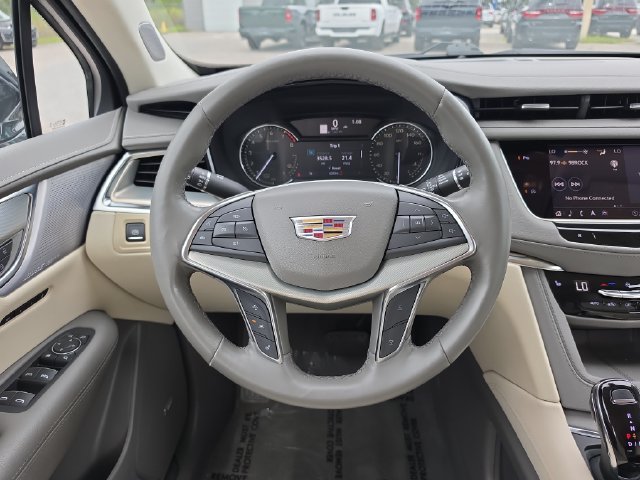 Used 2023 Cadillac XT5 Premium Luxury FWD image 10