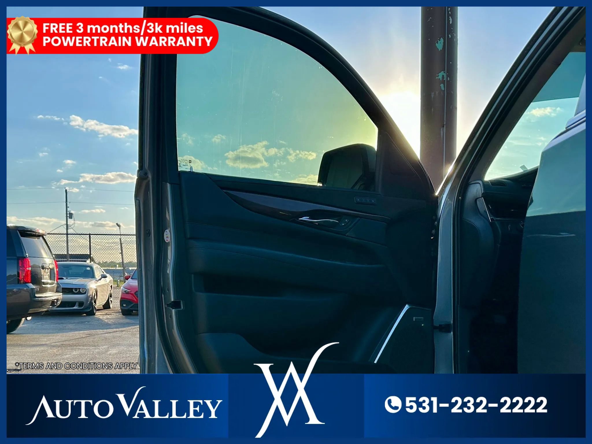 Used 2020 Cadillac Escalade Luxury AWD/4WD image 12