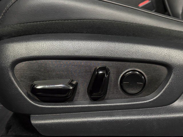 Used 2023 Lexus ES 300h F Sport image 34