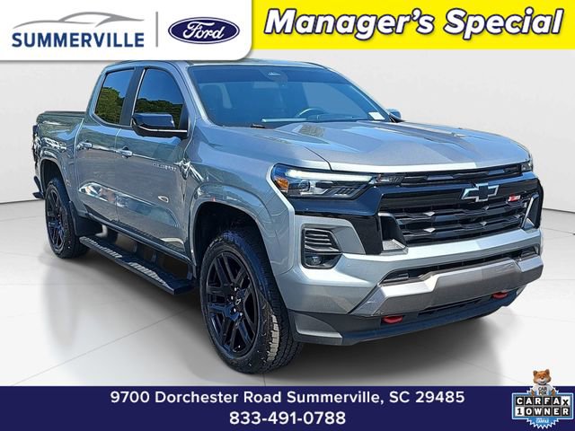 Used 2024 Chevrolet Colorado Z71 w/ Z71 Convenience Package 2
