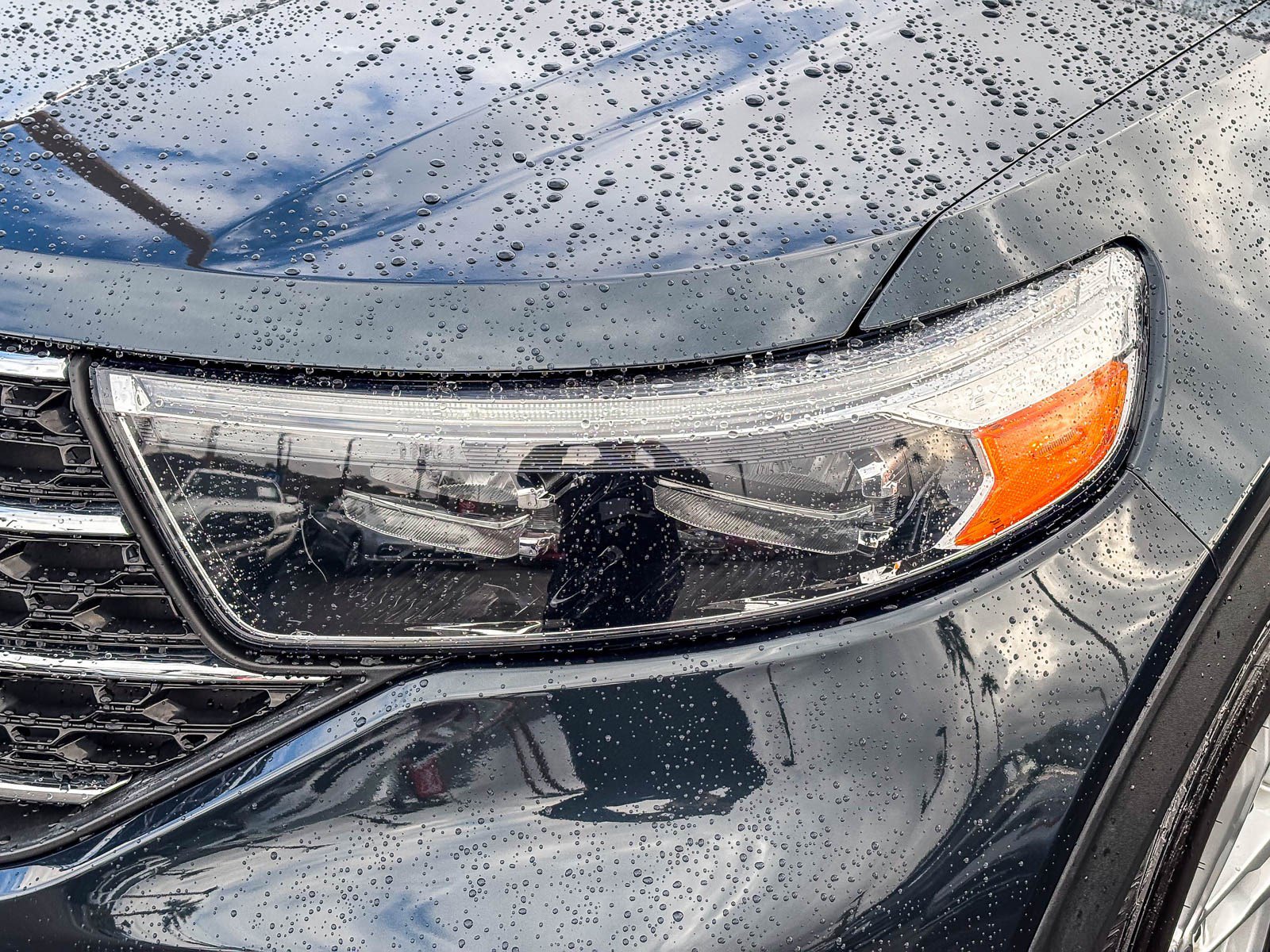 Used 2022 Ford Explorer XLT image 9