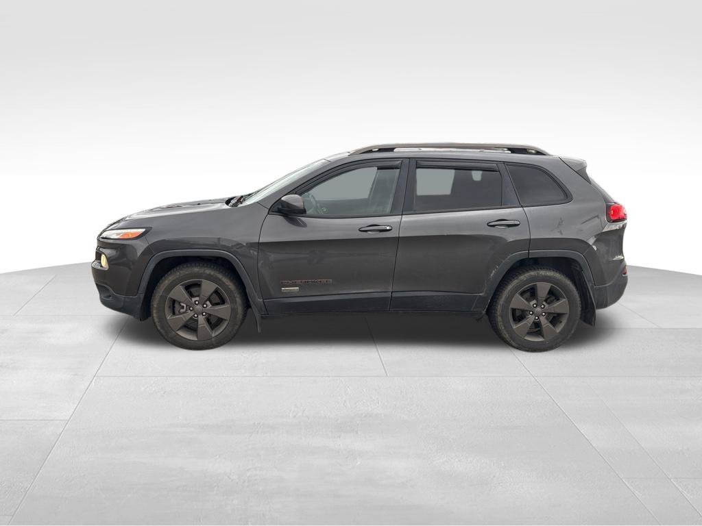 Used 2016 Jeep Cherokee Latitude AWD/4WD image 2