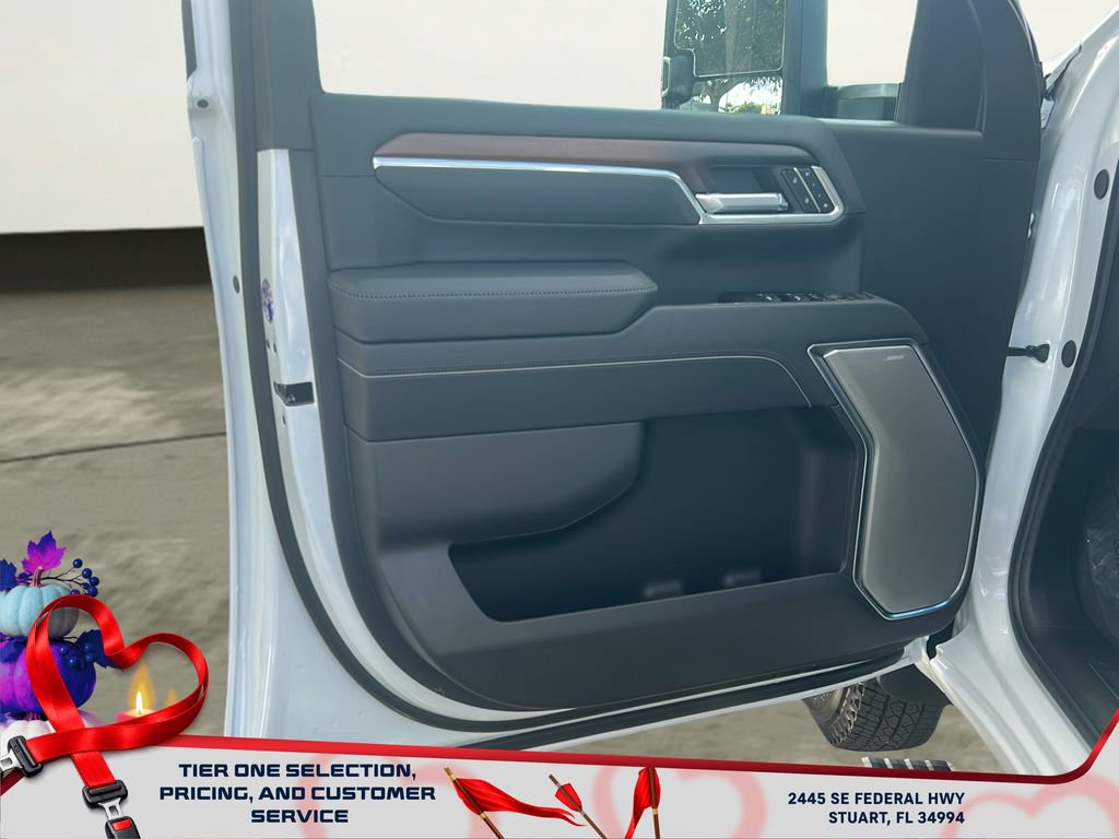 New 2026 GMC Sierra 3500 Denali w/ Denali Reserve Package image 12