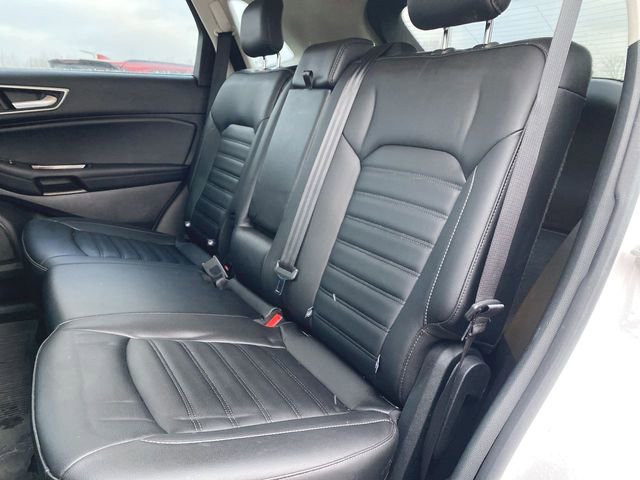 Used 2019 Ford Edge SEL w/ Equipment Group 201A image 24